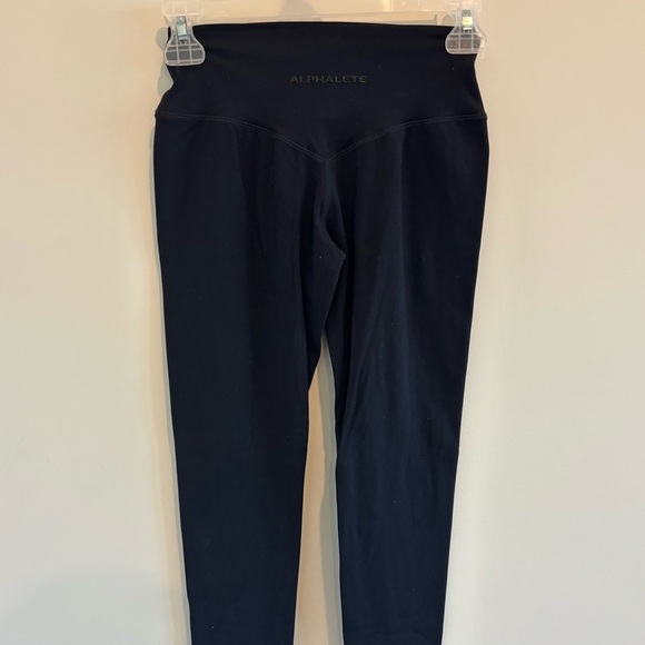 Alphalete Black Leggings - Picture 2 of 4